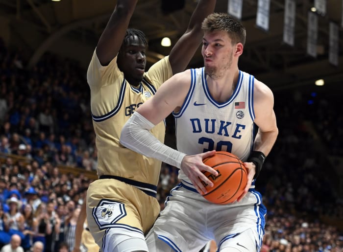 Filipowski returned to Duke for his sophomore season and has improved his efficiency across the board.